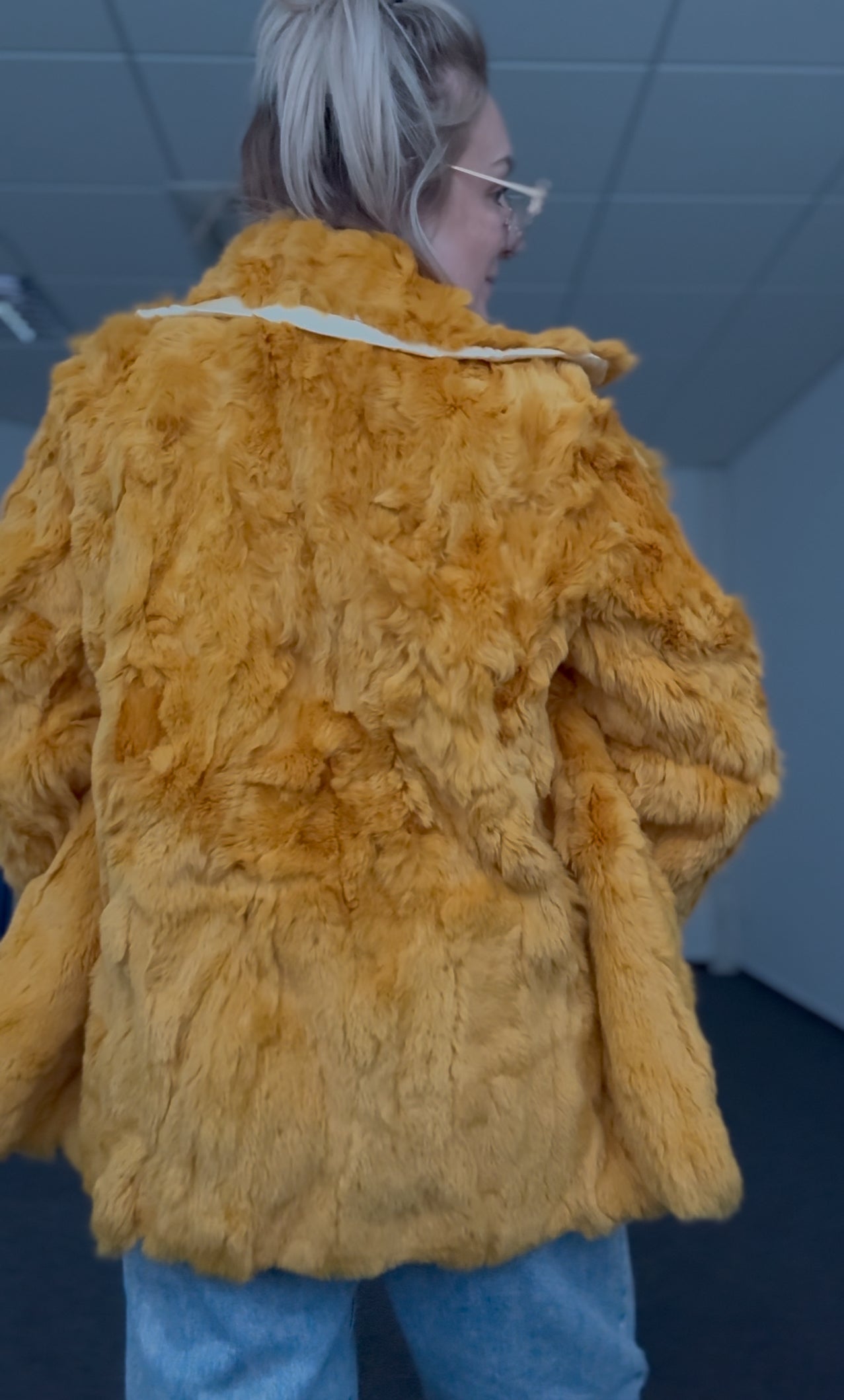 Pelzjacke // YELLOW Gr. 34-38