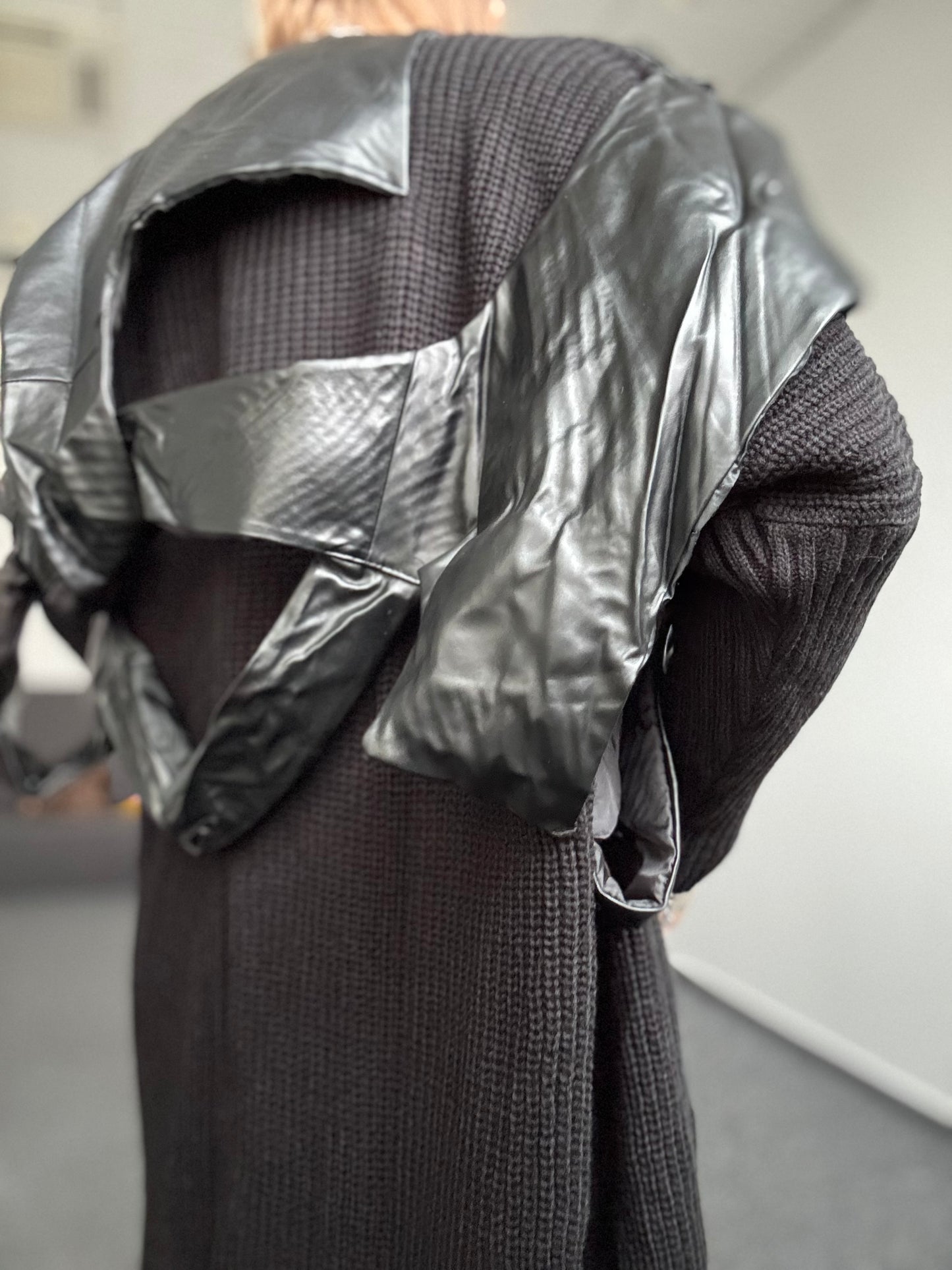 Cardigan // KINKY BLACK