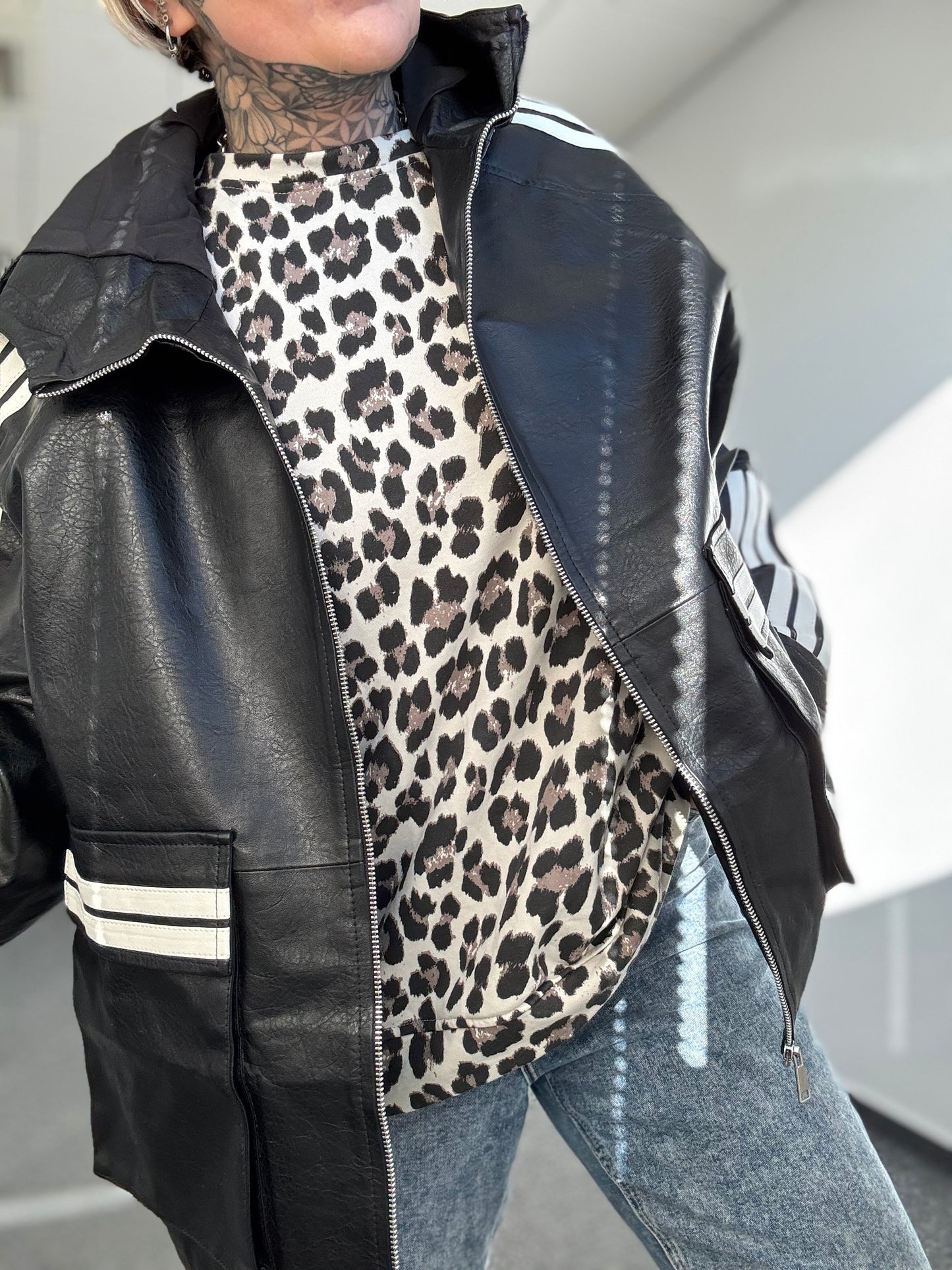 Statement Jacke in Lederoptik / BACK PATCH