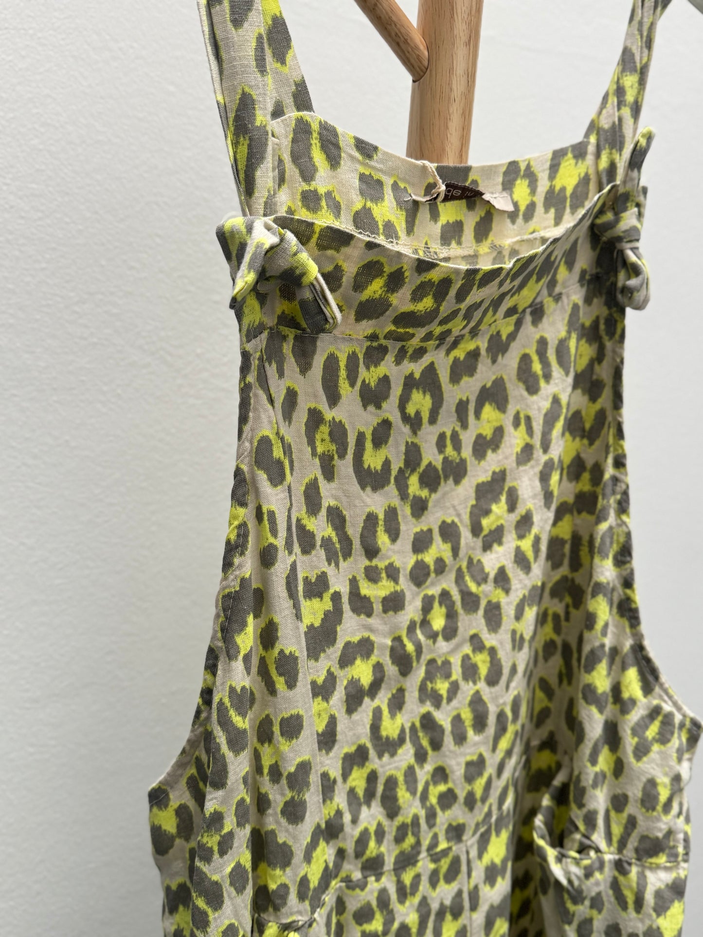 Latzhose Leinen // LEMON