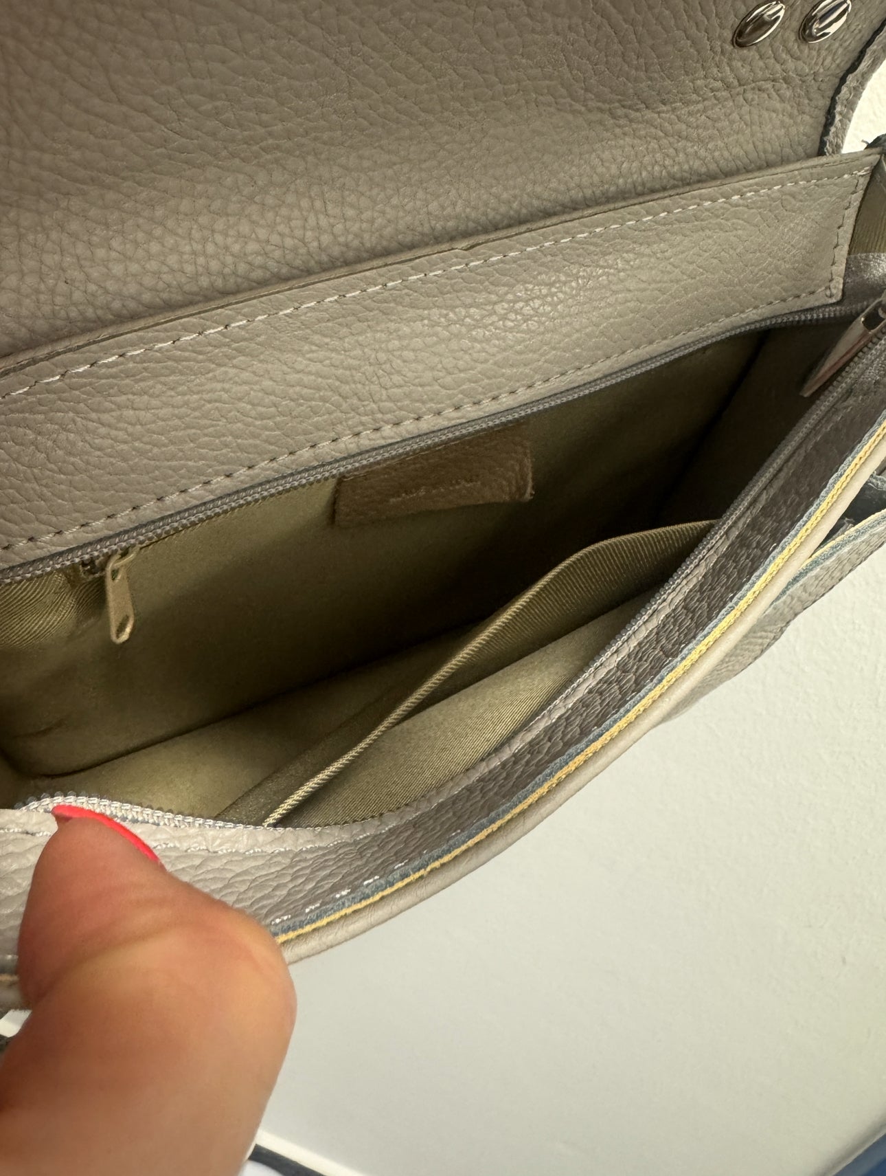 Retro Crossbody Bag // MARSHMALLOW GREY