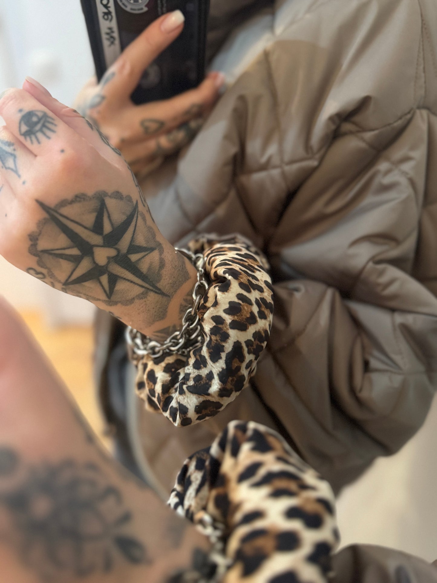 Oversize Wendejacke // DOUBLE TROUBLE