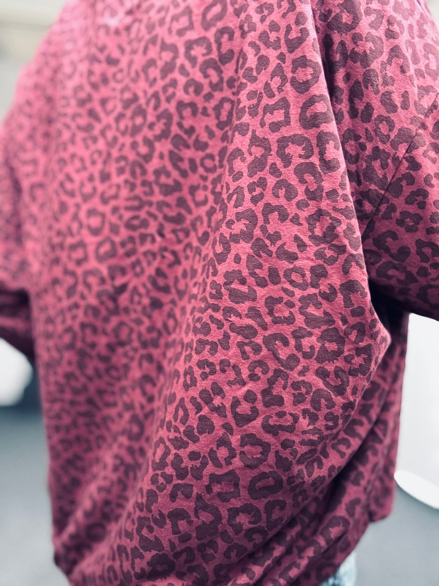 Sweater // BERRY LEO MOOD