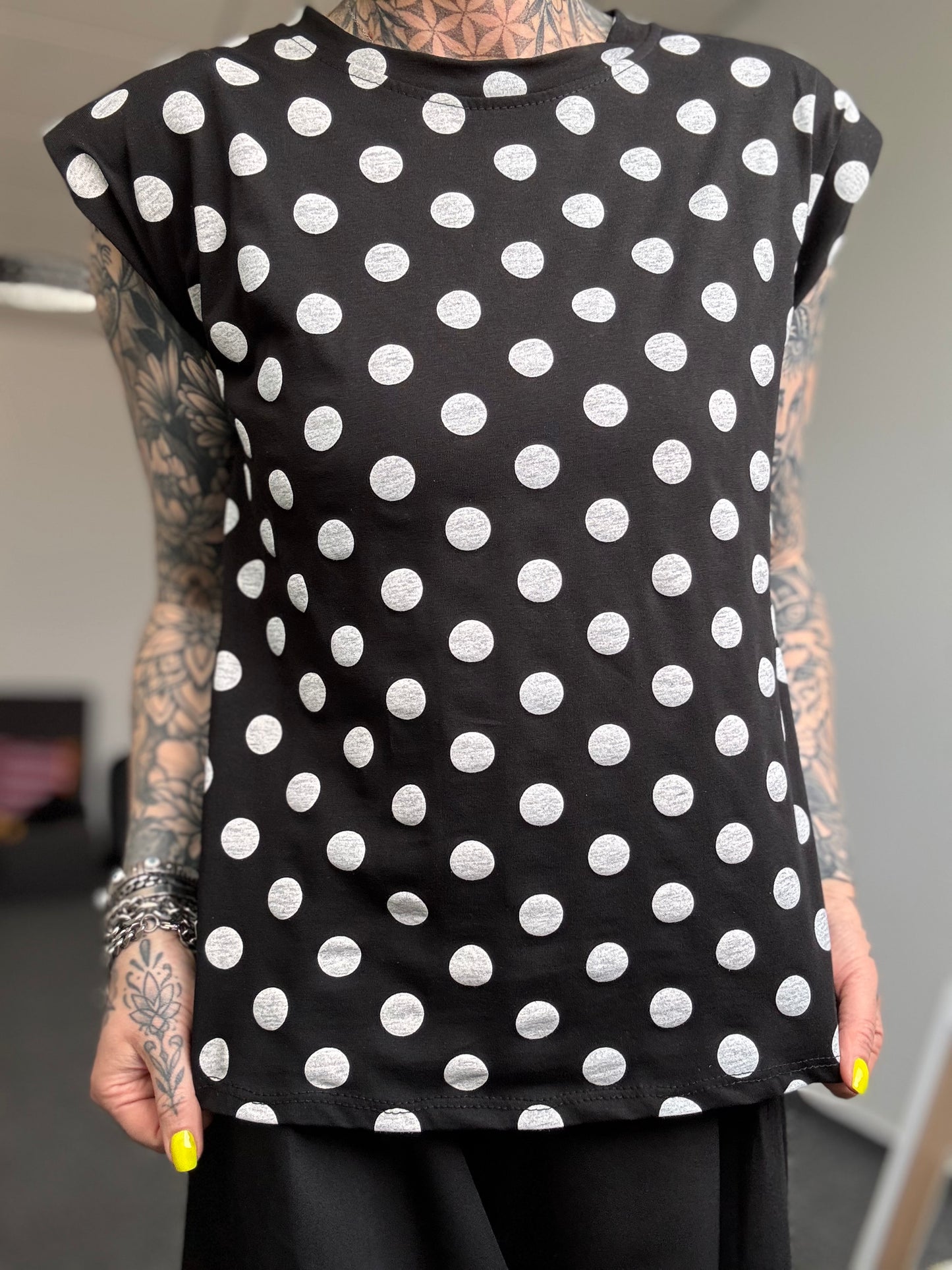 Shirt Schulterpolster // PUNKTE