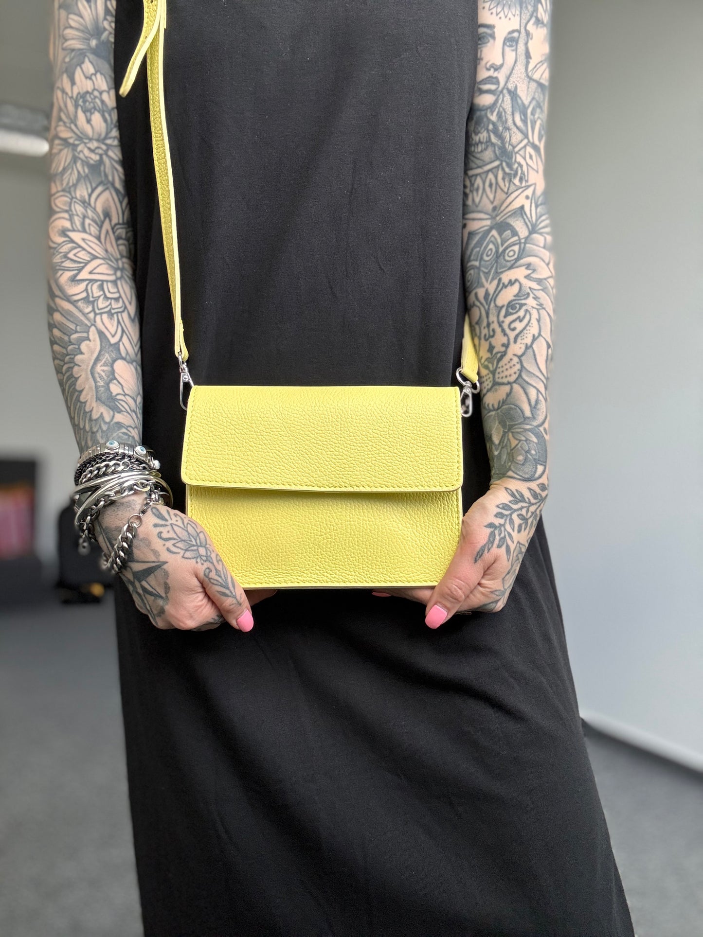Small Crossbody // GELB