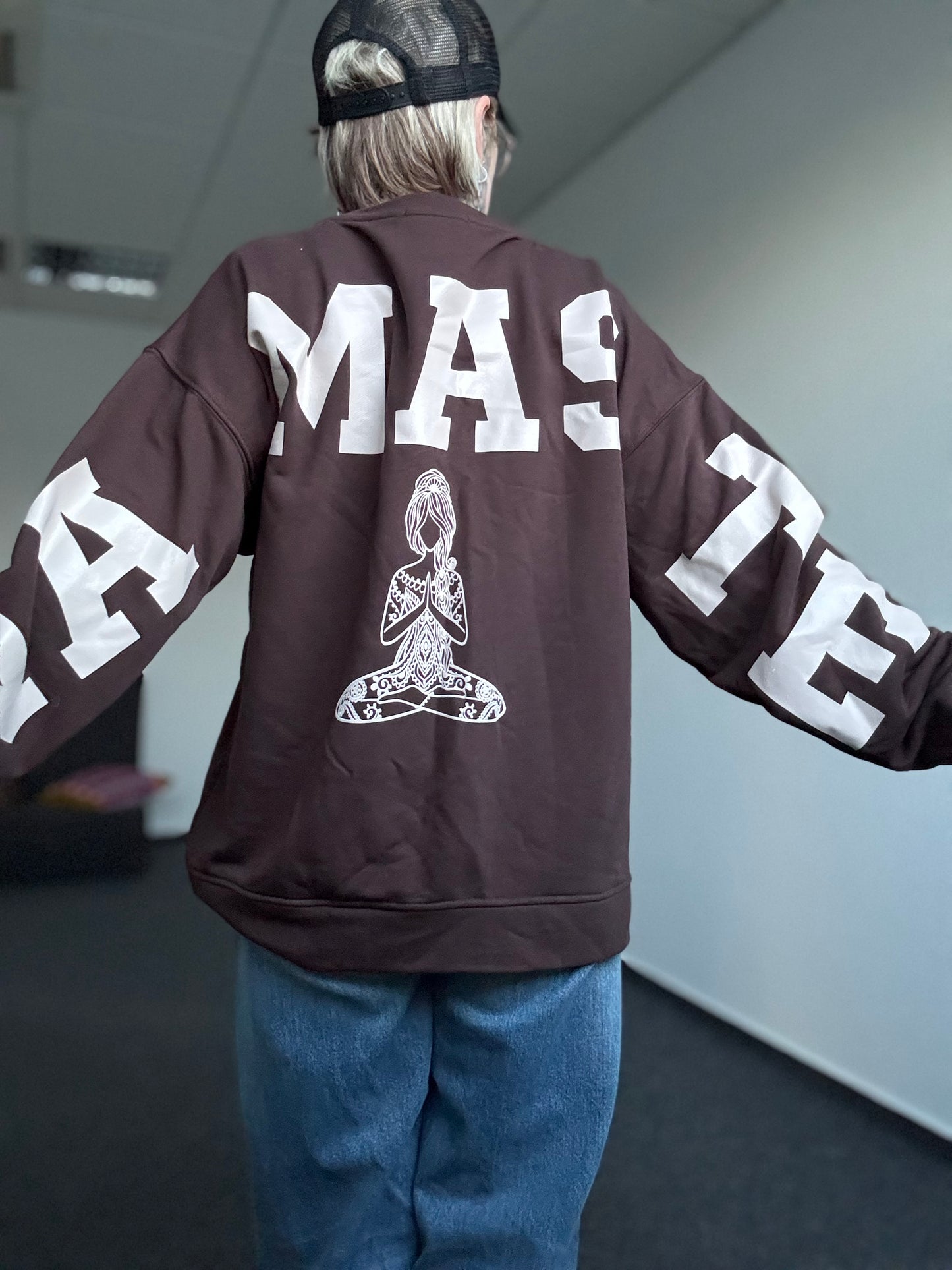 Statement Sweater // NAMASTE CHOCOLATE