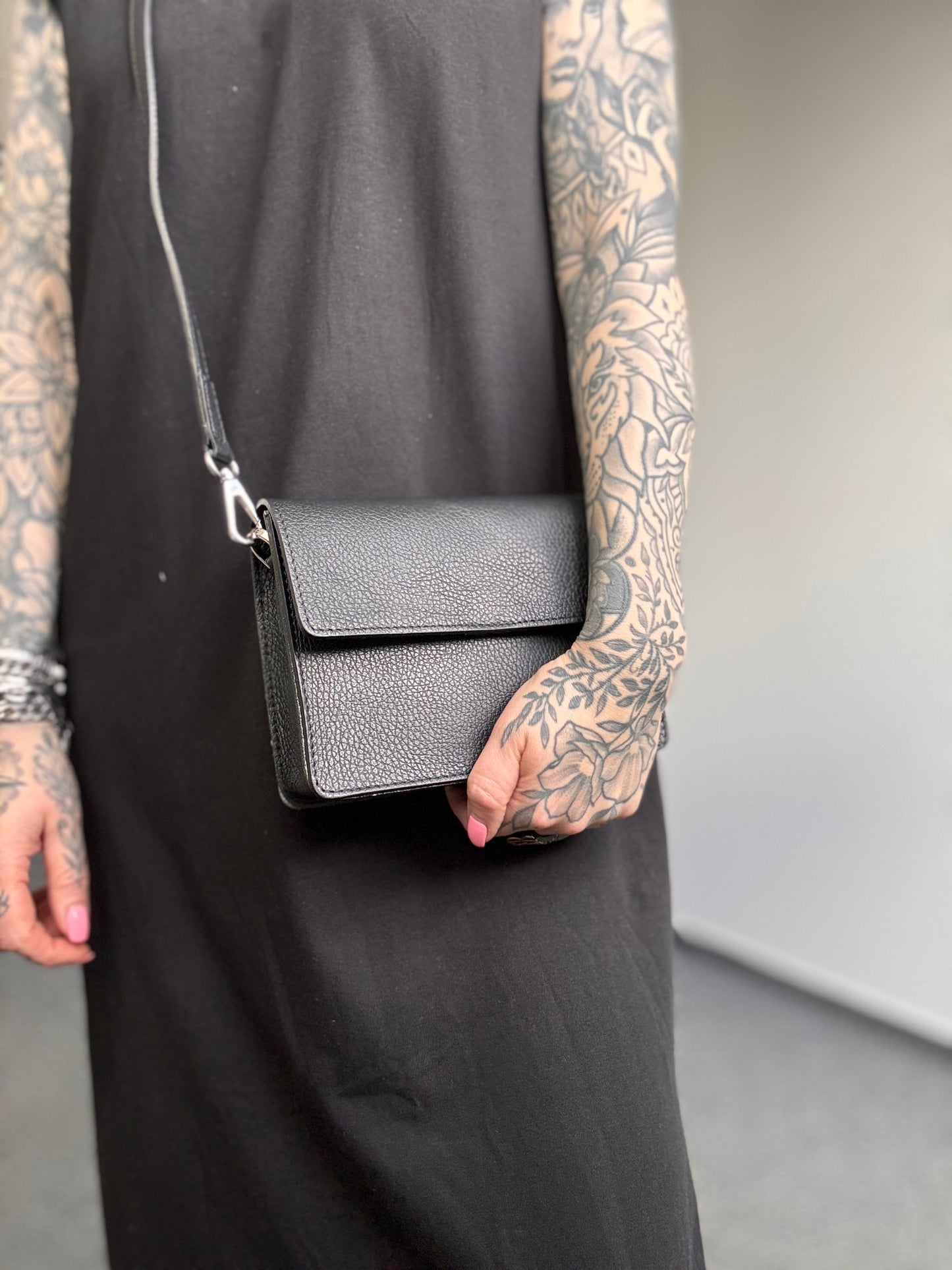 Small Crossbody // SCHWARZ