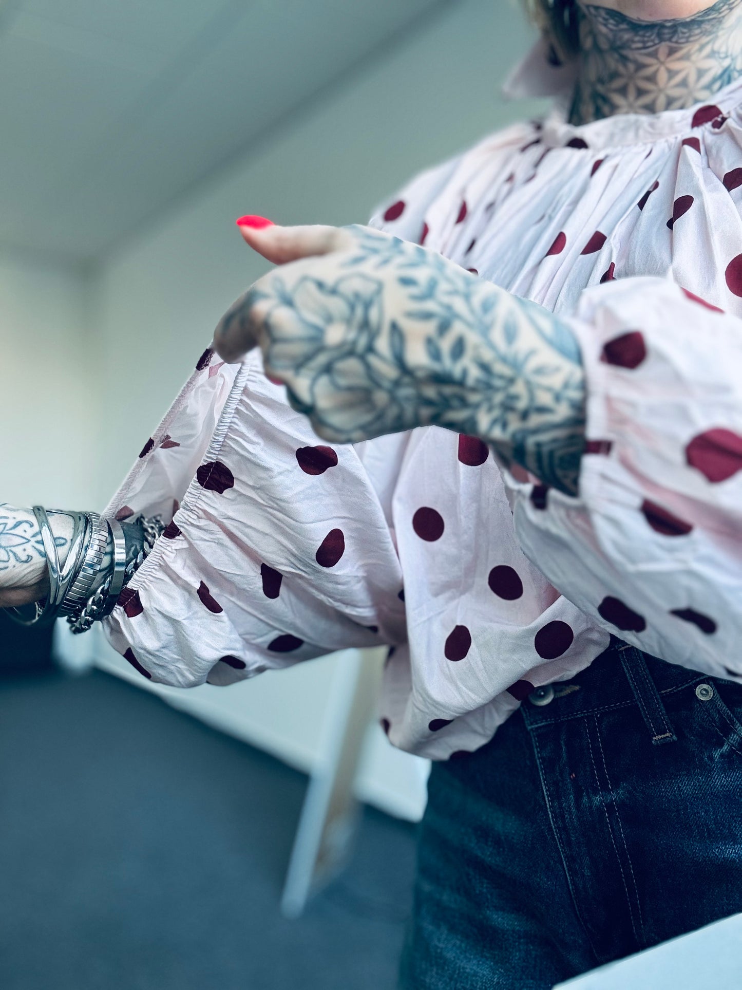 Bluse // CUTOUT ROSA