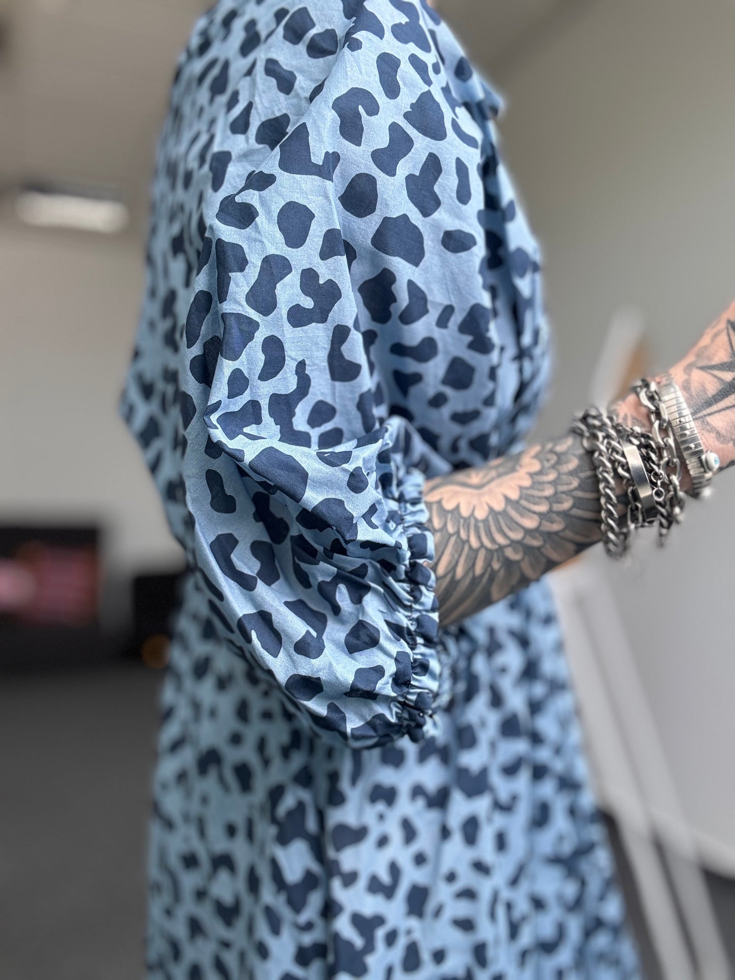 Baumwollkleid  // LEO BLAU