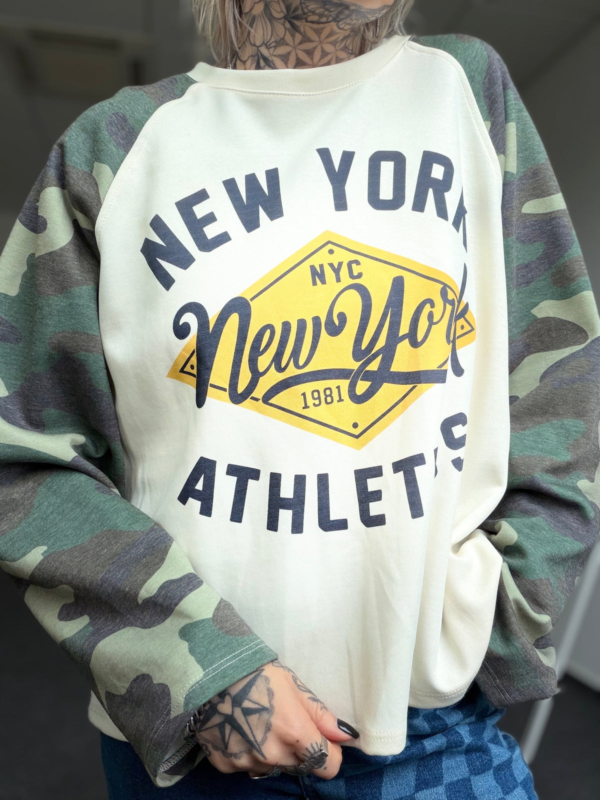 Sweater // NEW YORK