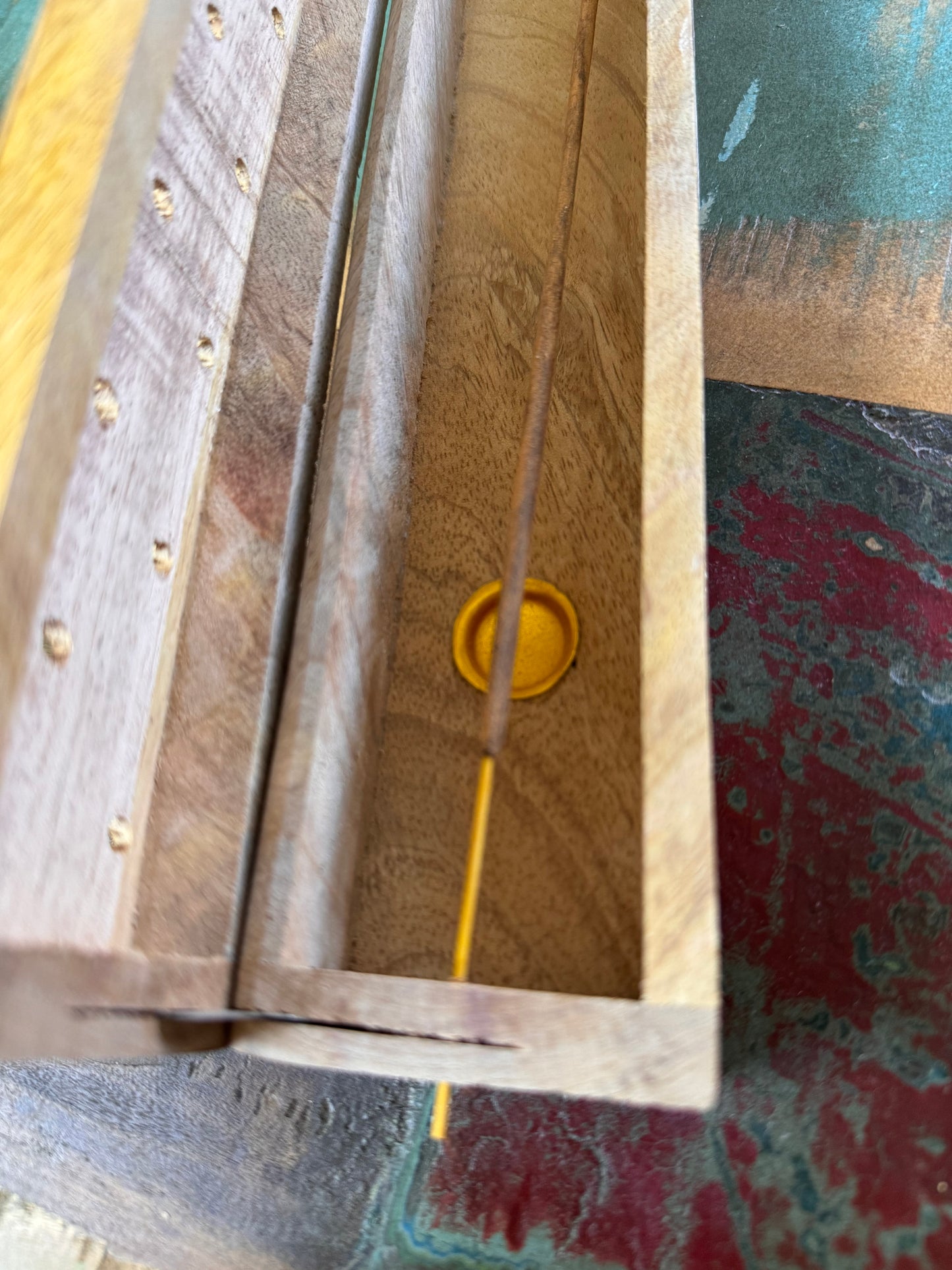 Räucherhalter // MANGOHOLZ LEBENSBAUM