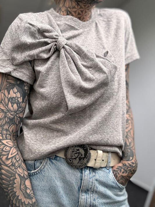 T-Shirt // SCHLEIFE