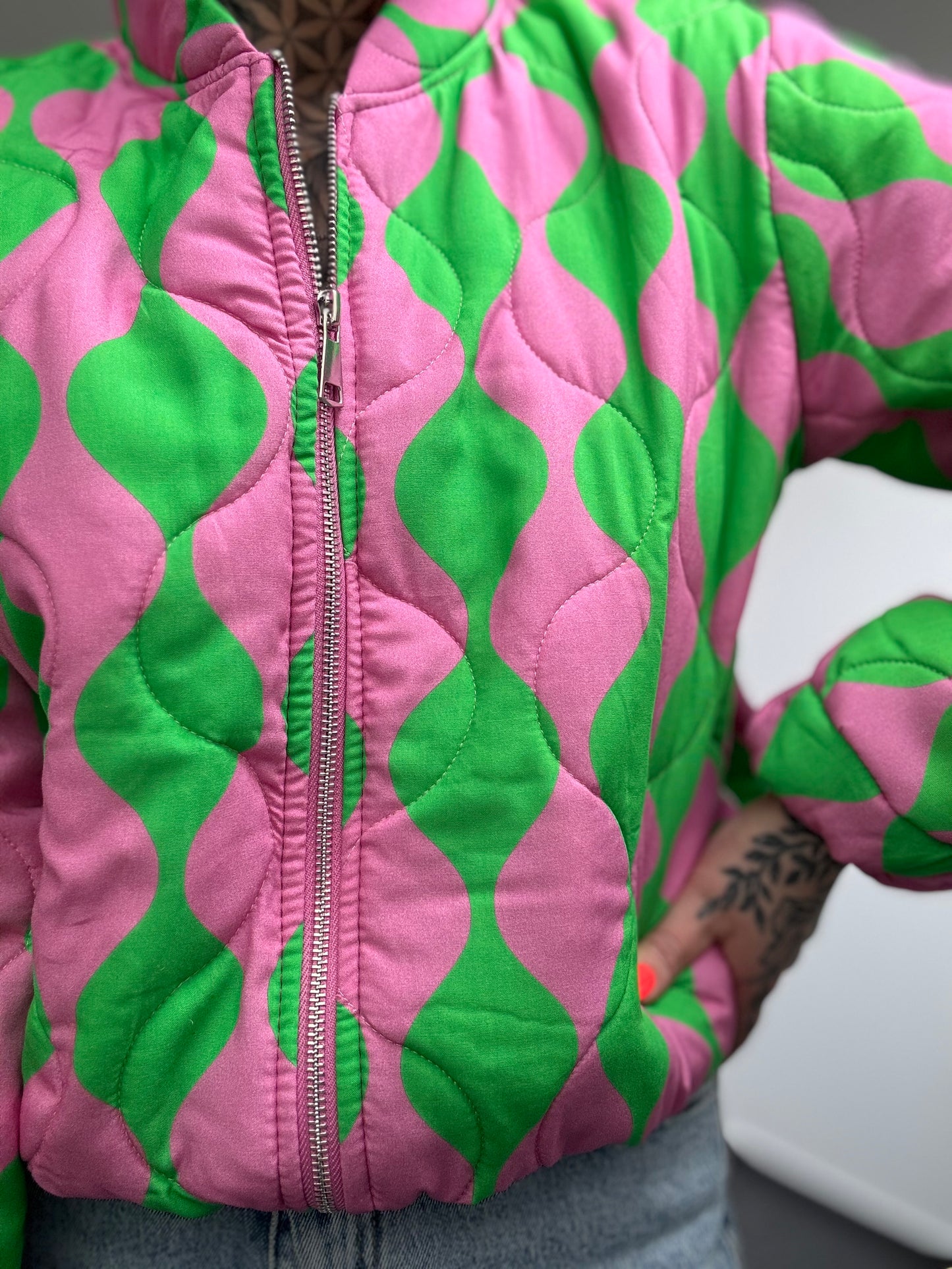 Steppjacke // GRÜN PINK
