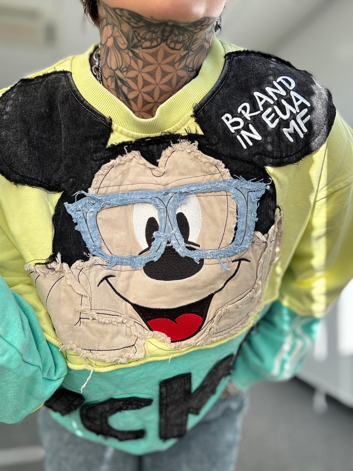 Sweater // VINTAGE MEMORY