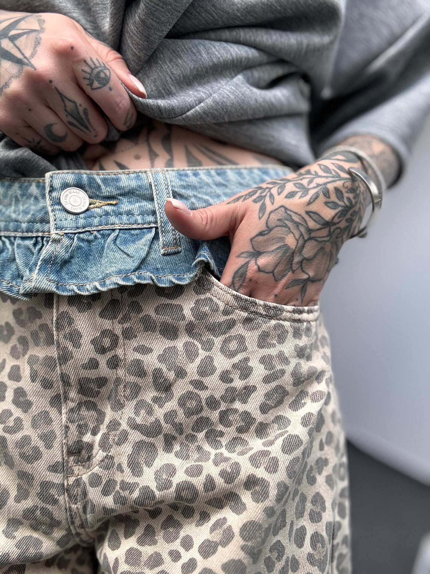 Jeans // LEO SPLIT