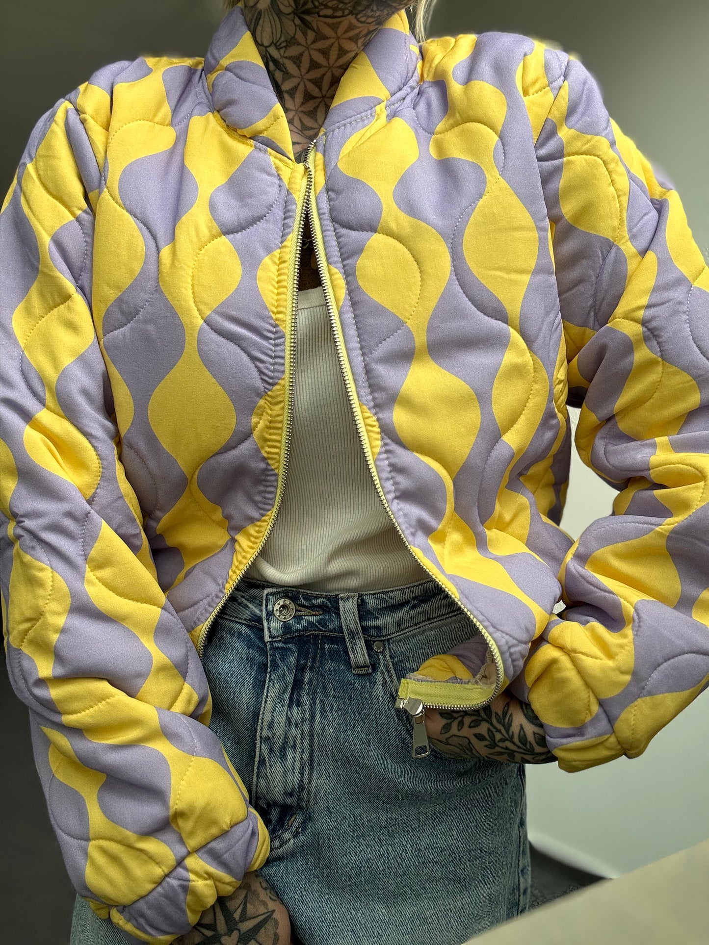 Steppjacke // GELB LILA