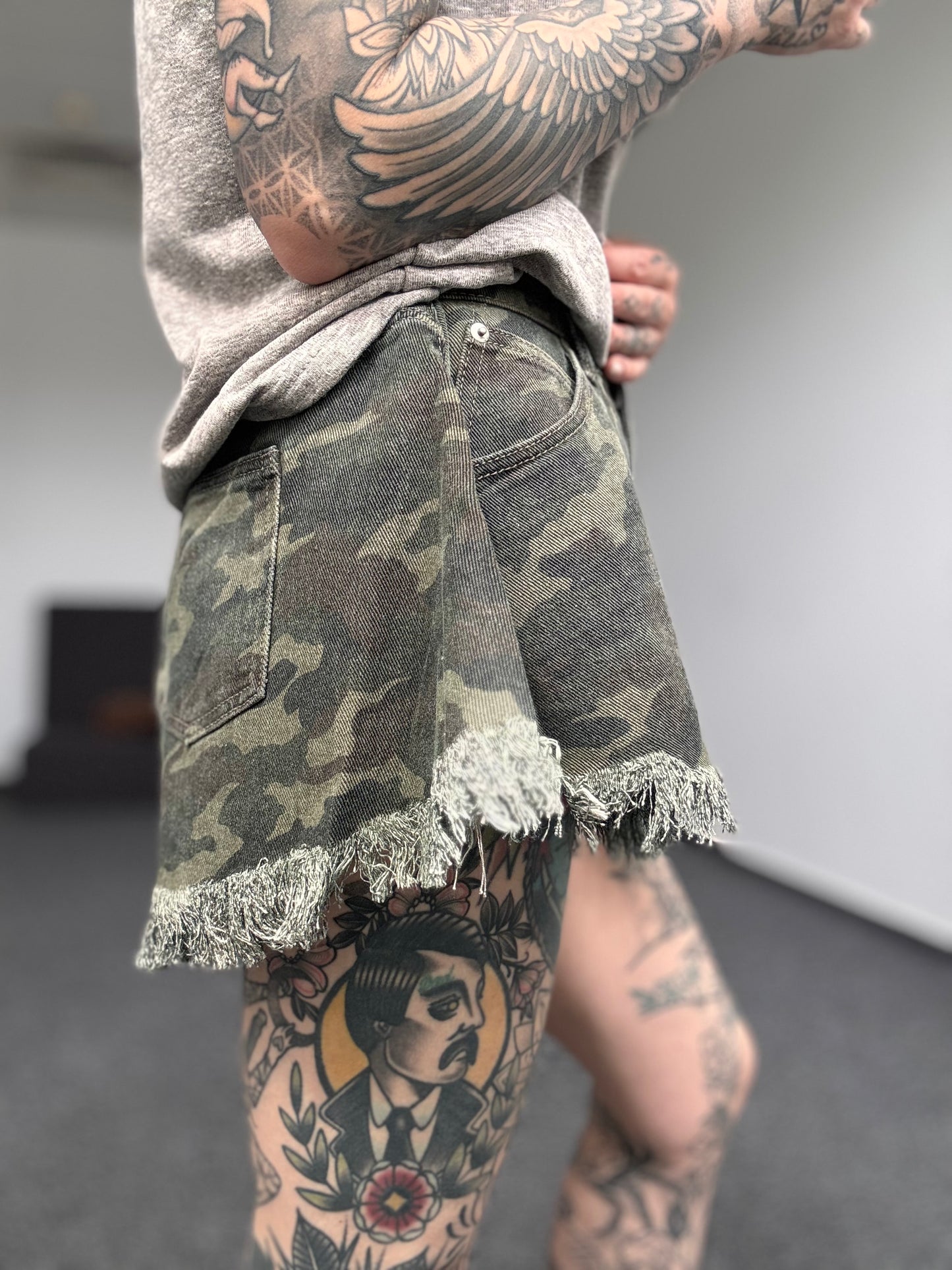 Jeans Shorts // CAMOUFLAGE