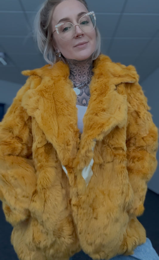 Pelzjacke // YELLOW Gr. 34-38