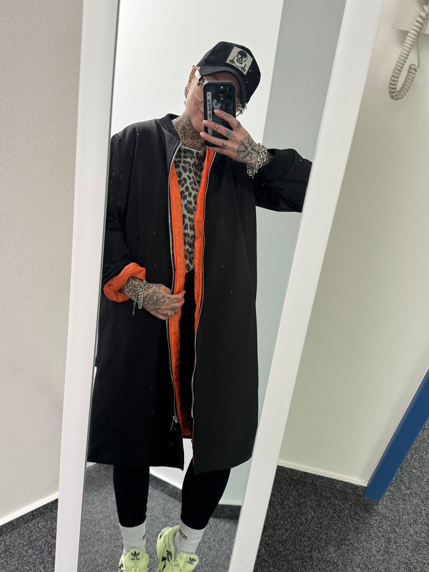 Mantel  // BOMBERSTYLE BLACK ORANGE 2.0