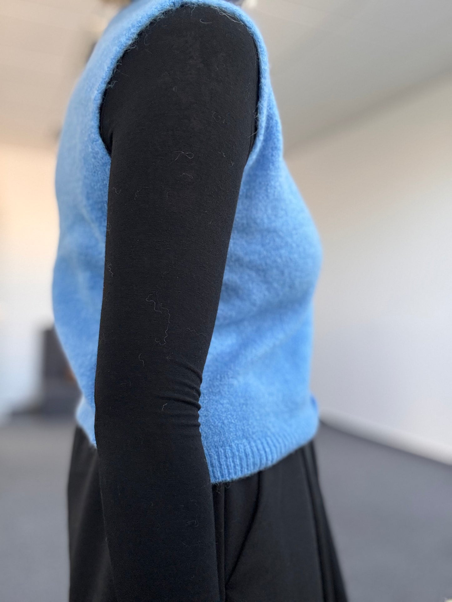 Baby Alpaka Pullunder // BLUE