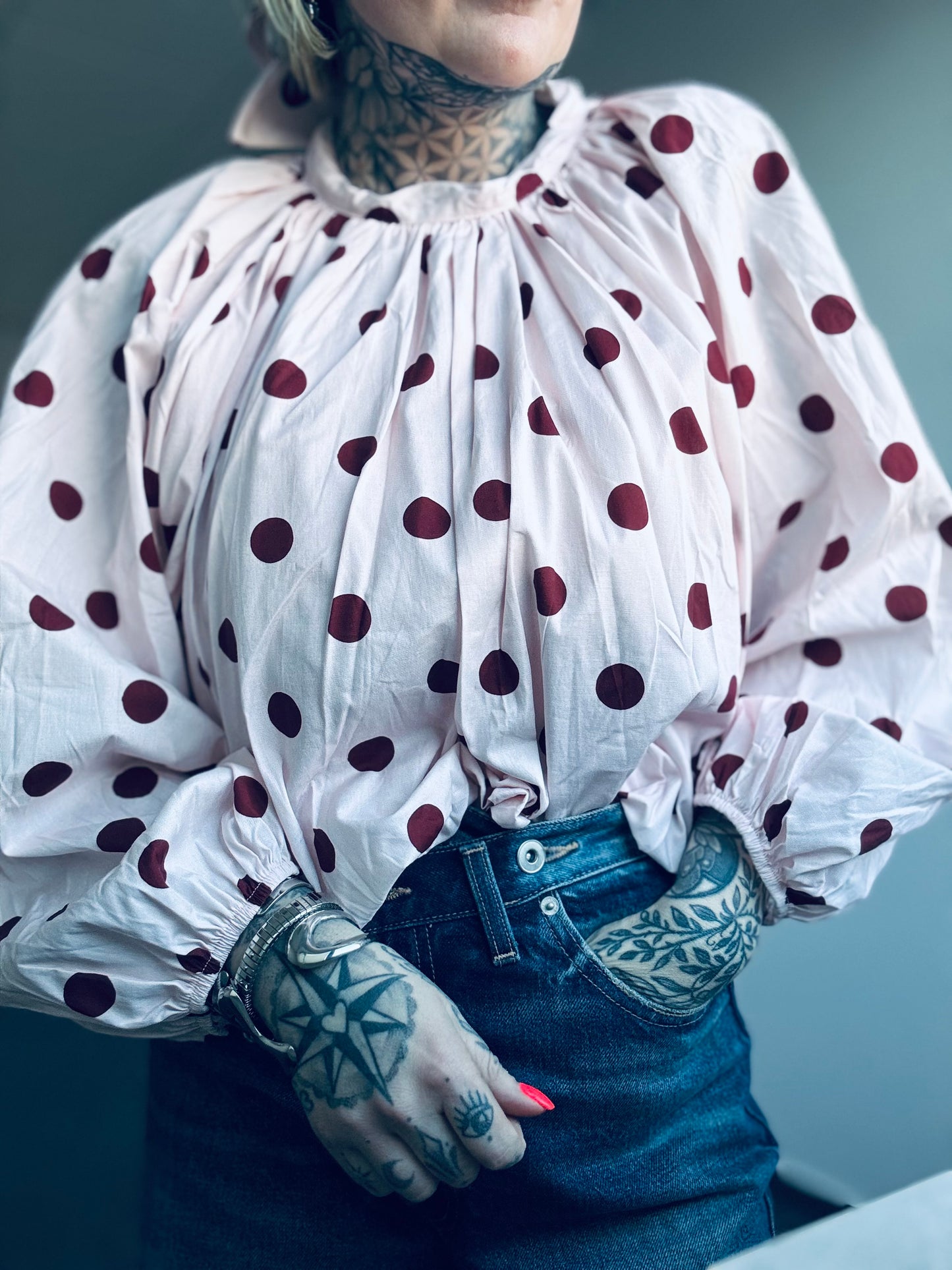 Bluse // CUTOUT ROSA