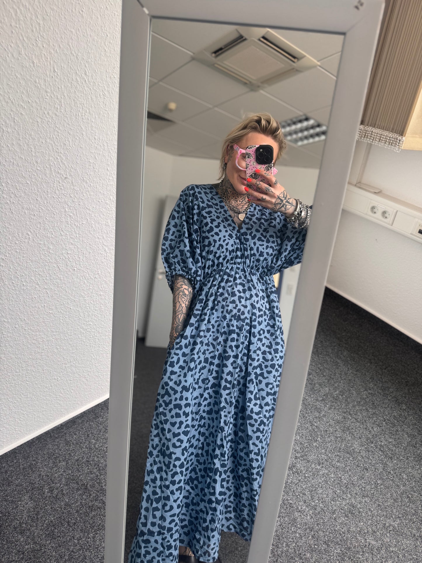 Baumwollkleid  // LEO BLAU