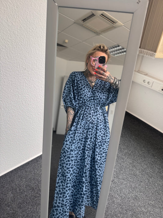 Baumwollkleid  // LEO BLAU