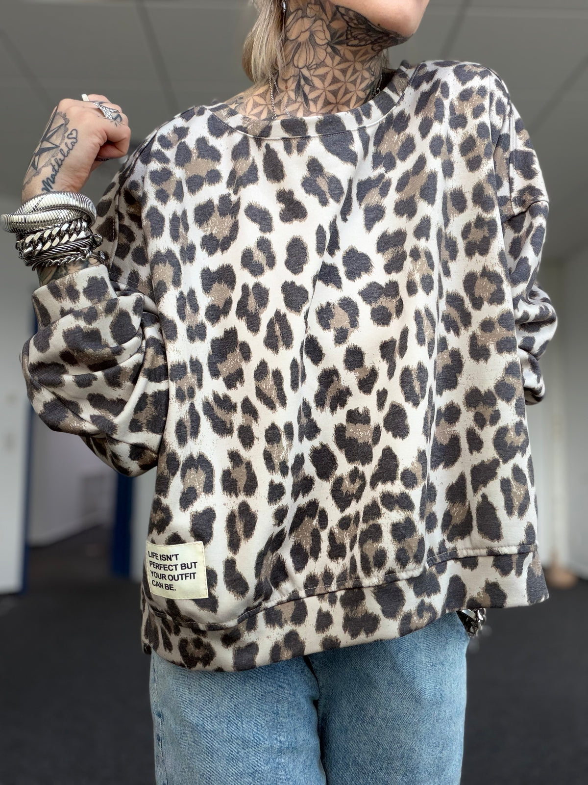 Sweater // LEO HELL WASHED