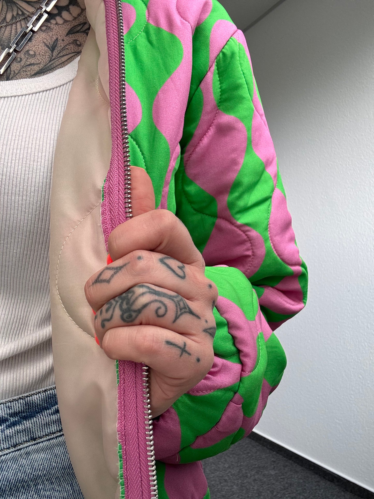 Steppjacke // GRÜN PINK