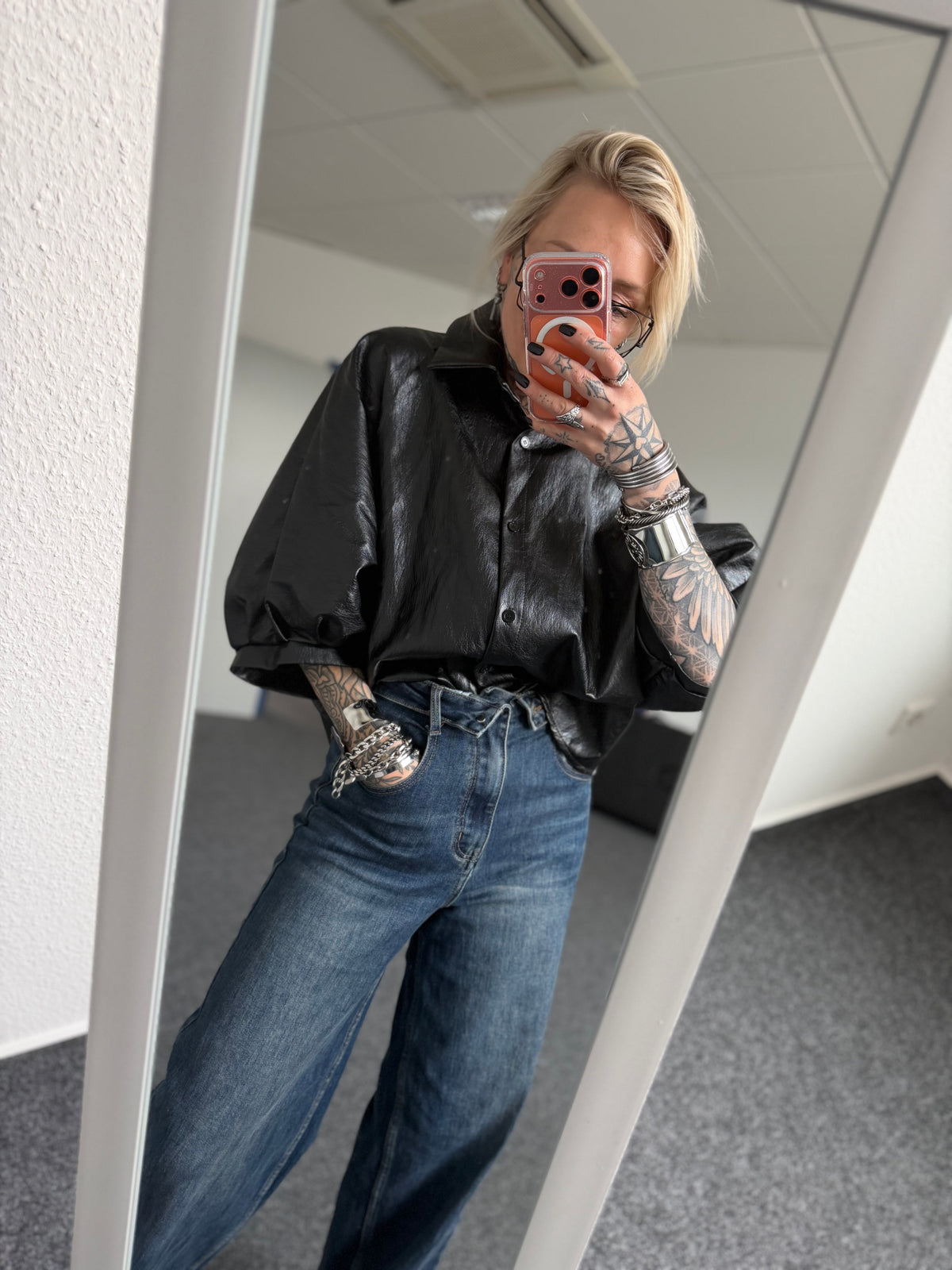 Bluse // FAKE LEATHER