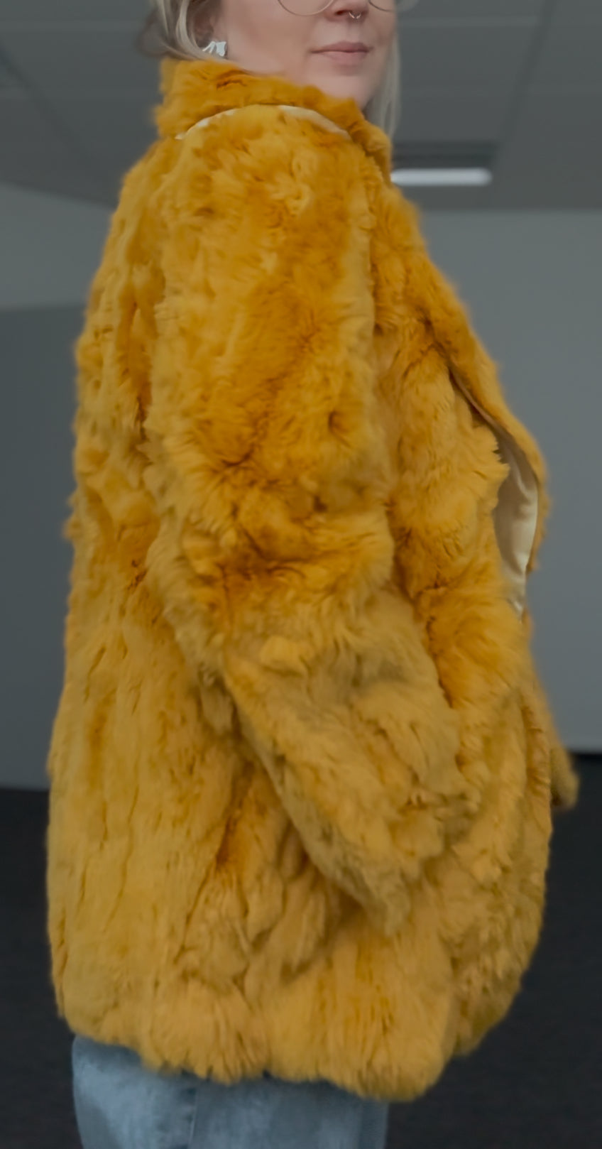 Pelzjacke // YELLOW Gr. 34-38