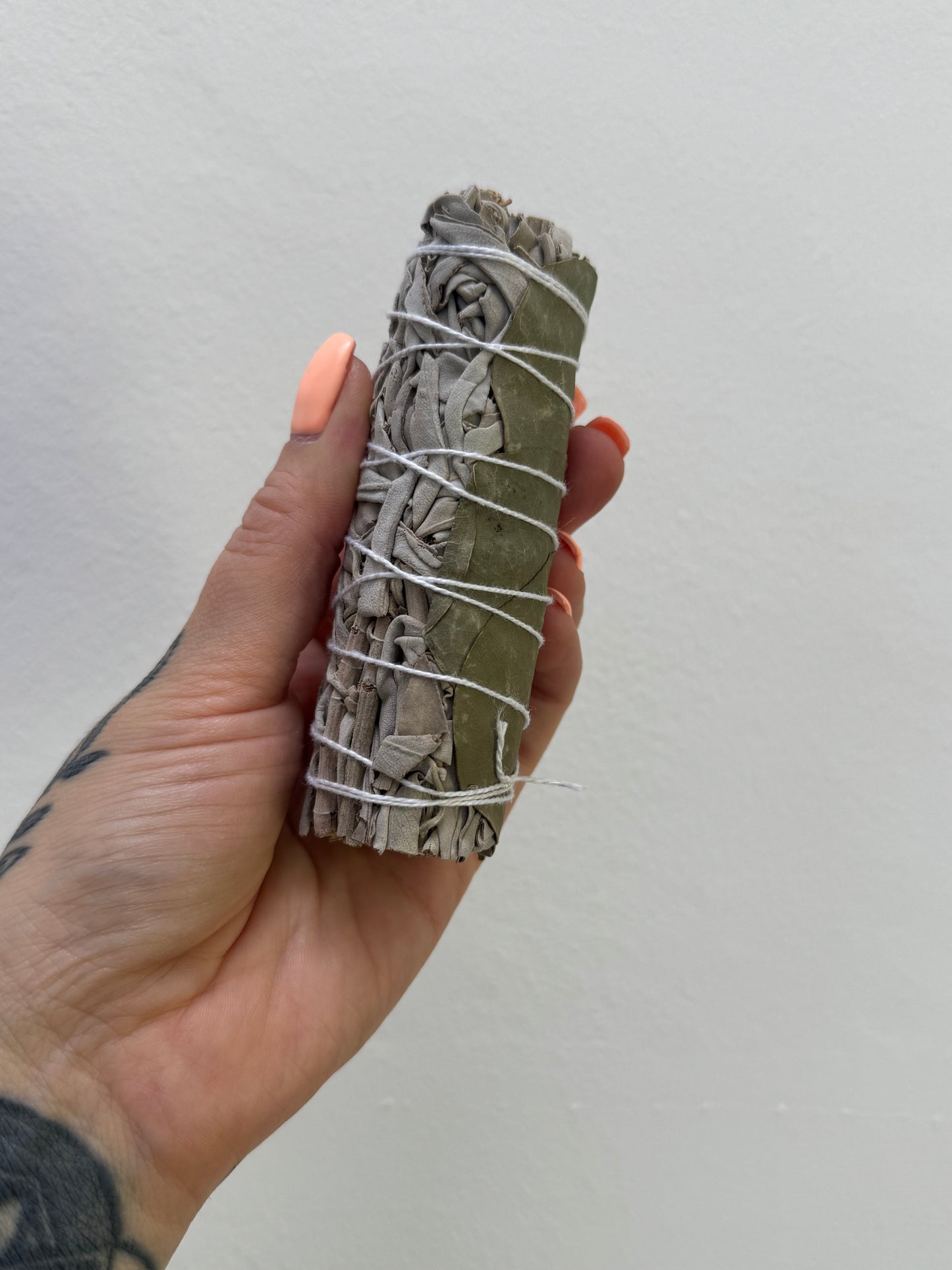 Räucherbündel getrockneter Salbei // MIT EUKALYPTUS