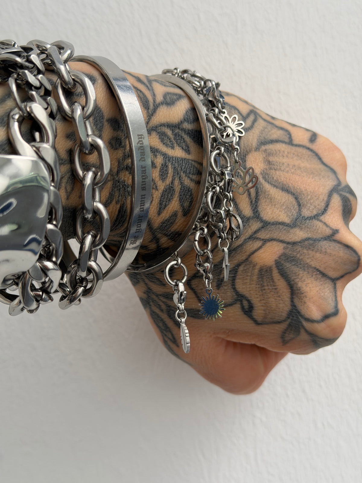 Armreif // CHARMS