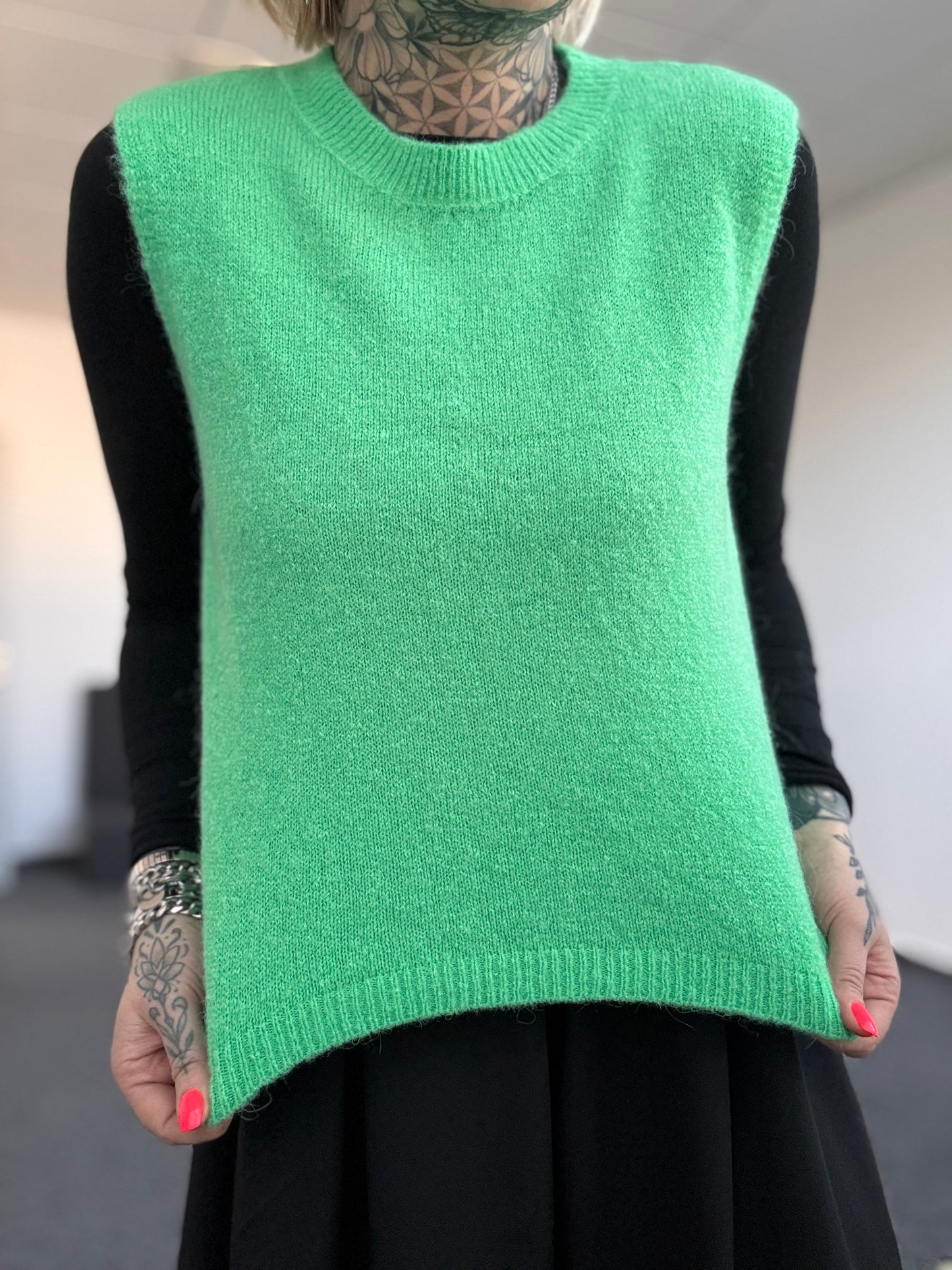 Baby Alpaka Pullunder // GREEN
