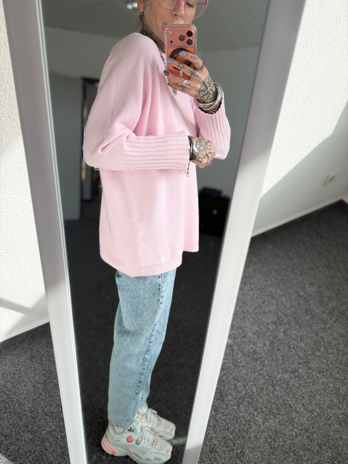 Feinstrickpulli // OVERSIZE HELLROSA