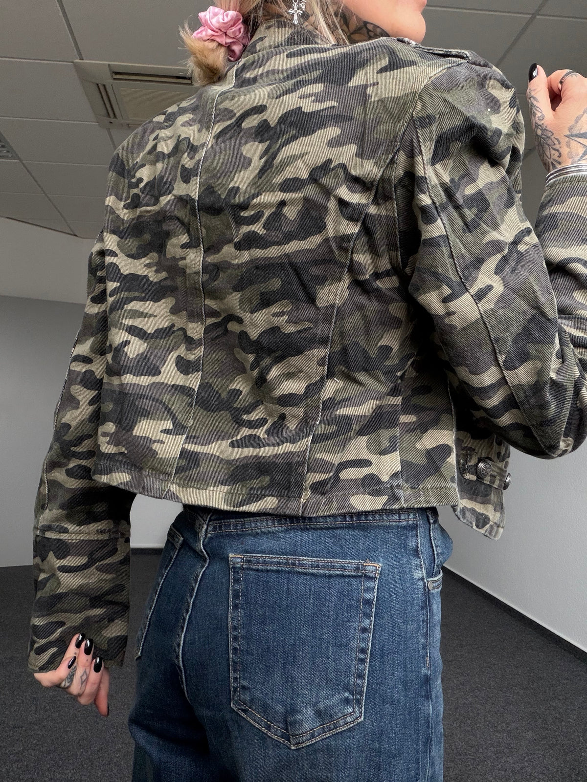Kurzjacke // CAMOUFLAGE JEANS