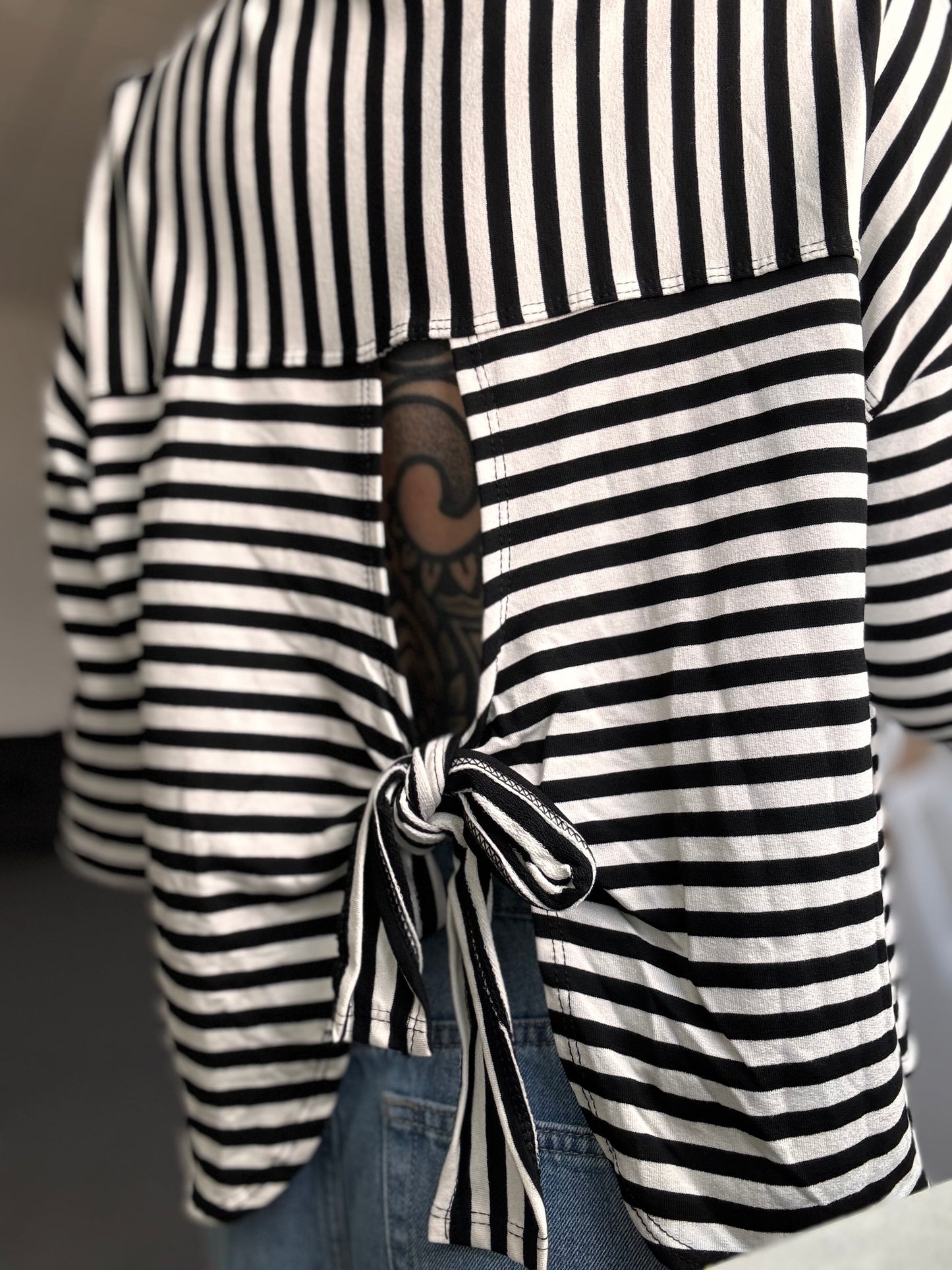 Oversize Shirt // CUT OUT