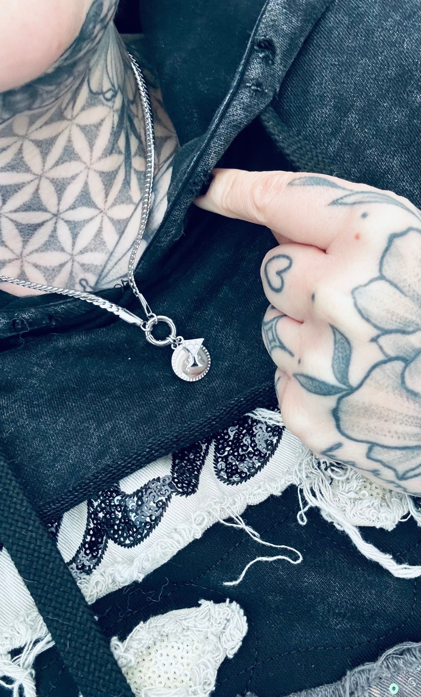 Kette // I AM STRONG