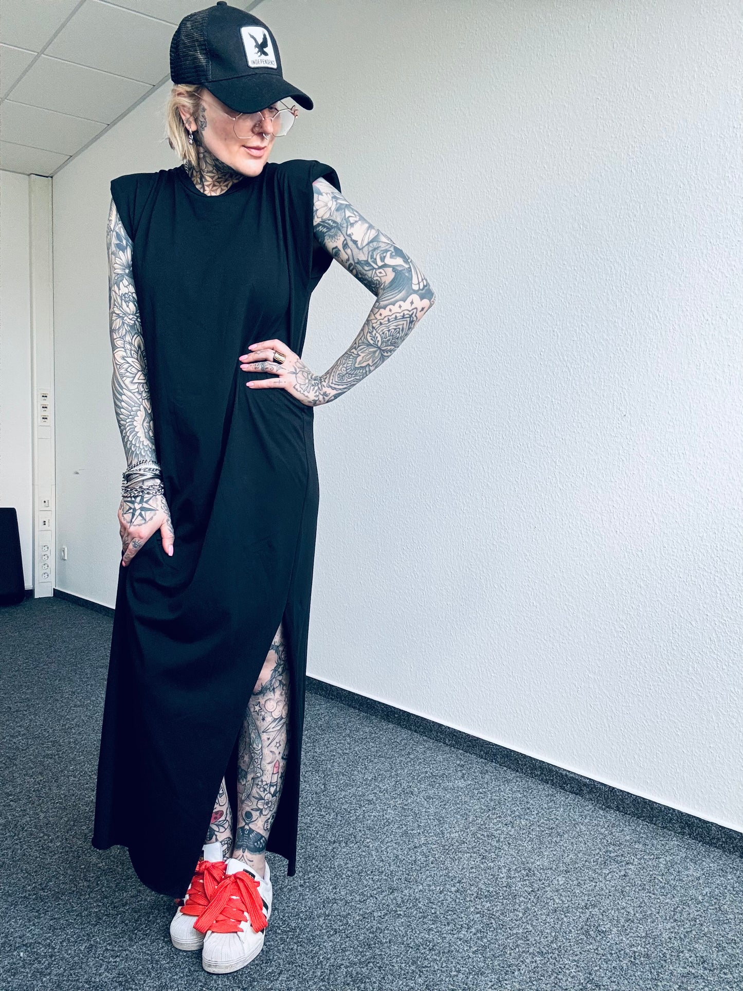 KLEID  // KLEINE SCHWARZE