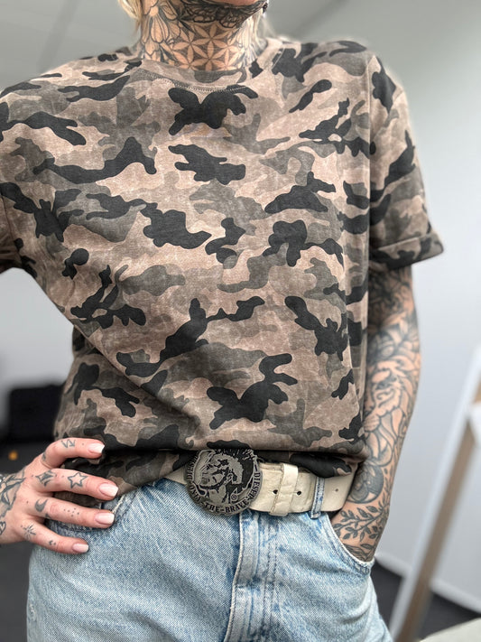 T-Shirt // CAMOUFLAGE
