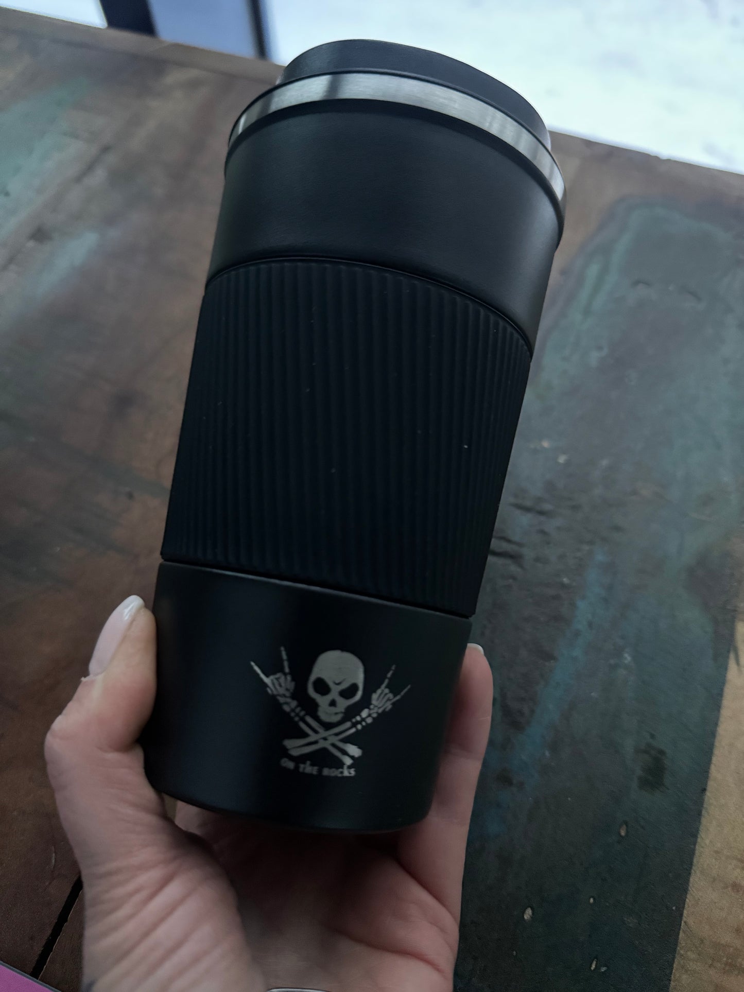 Mug "ONTHEROCKS"