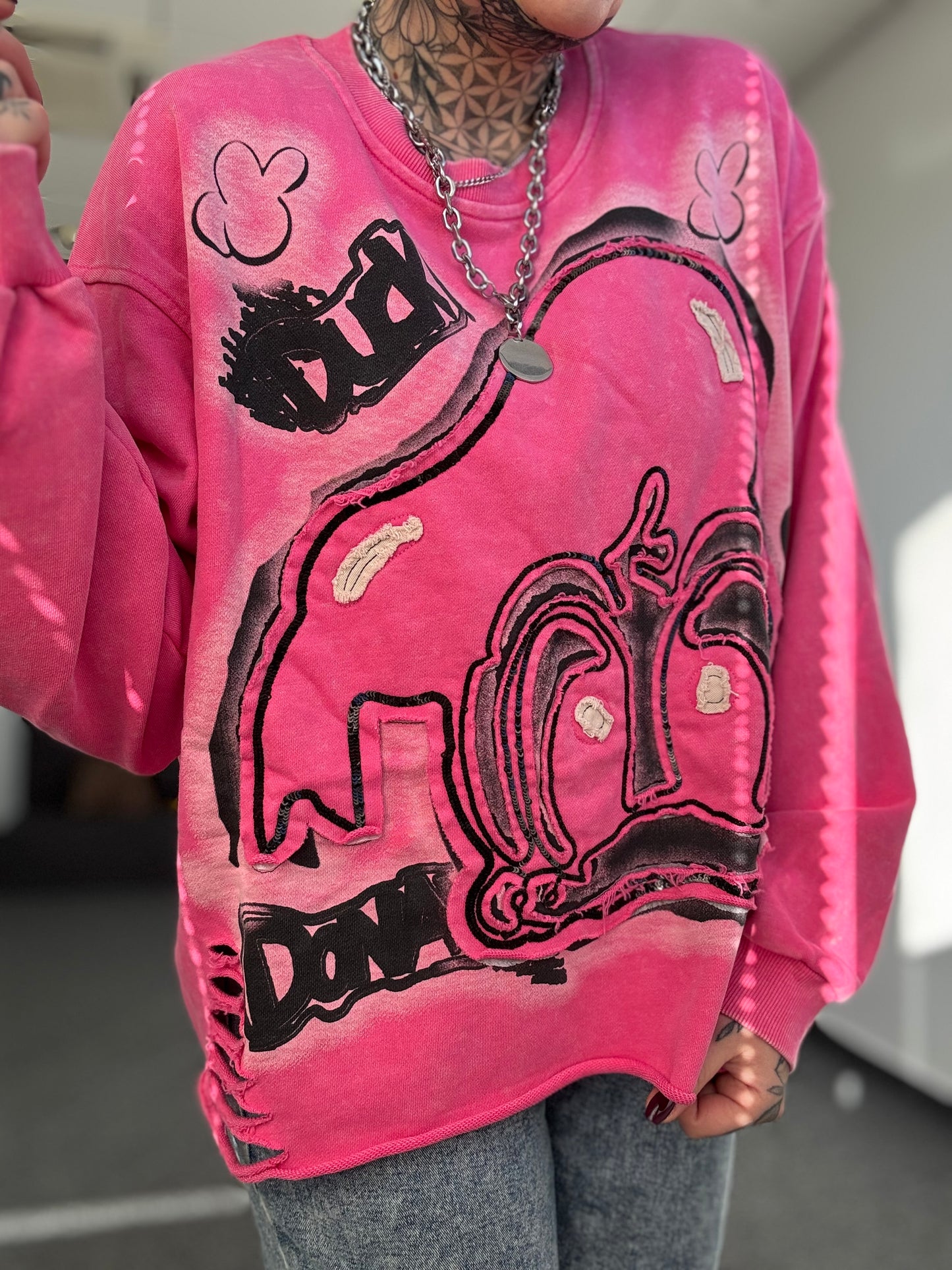 Sweater // PINK DUCK