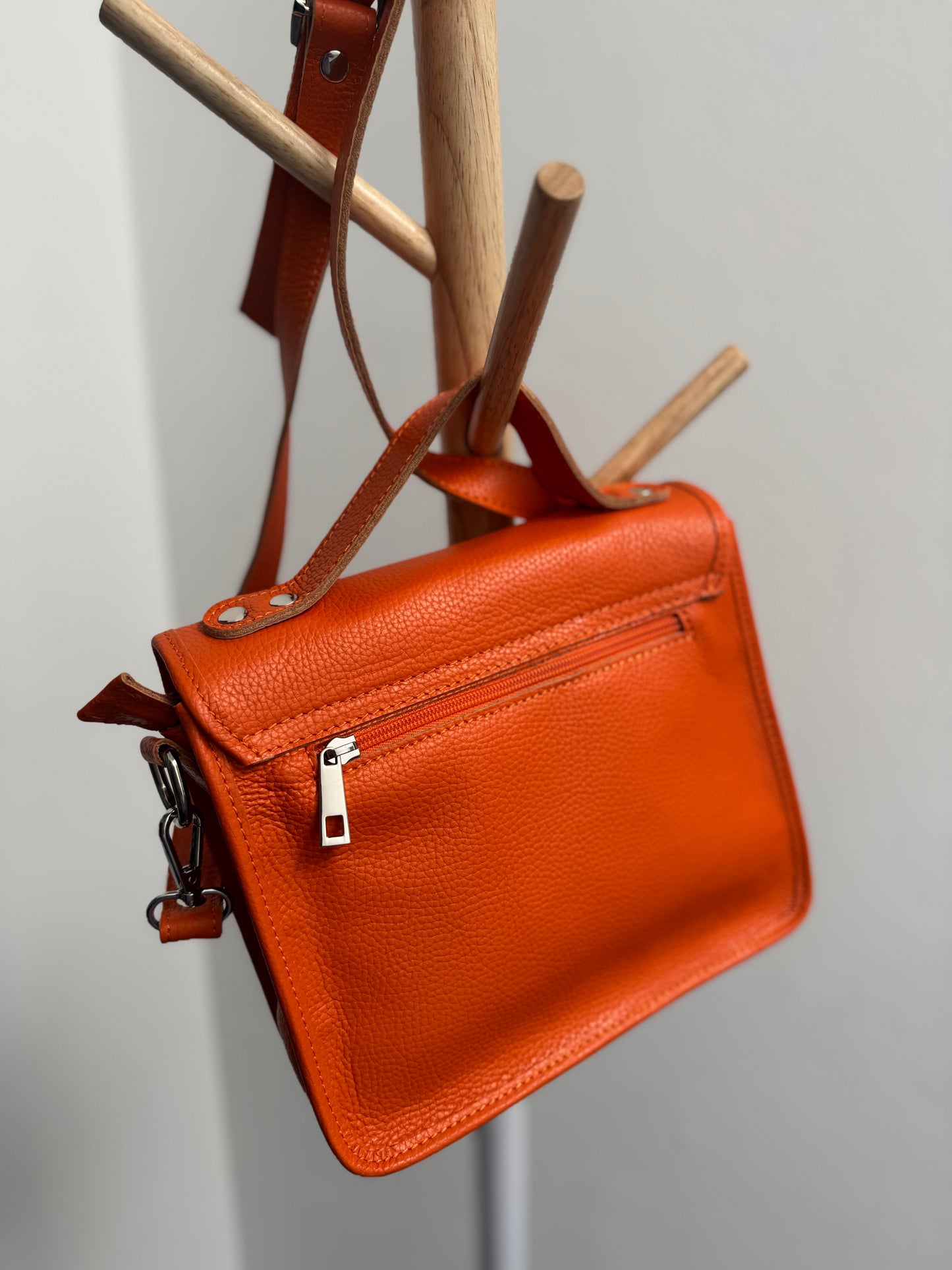 Retro Crossbody Bag // ORANGE JUICE