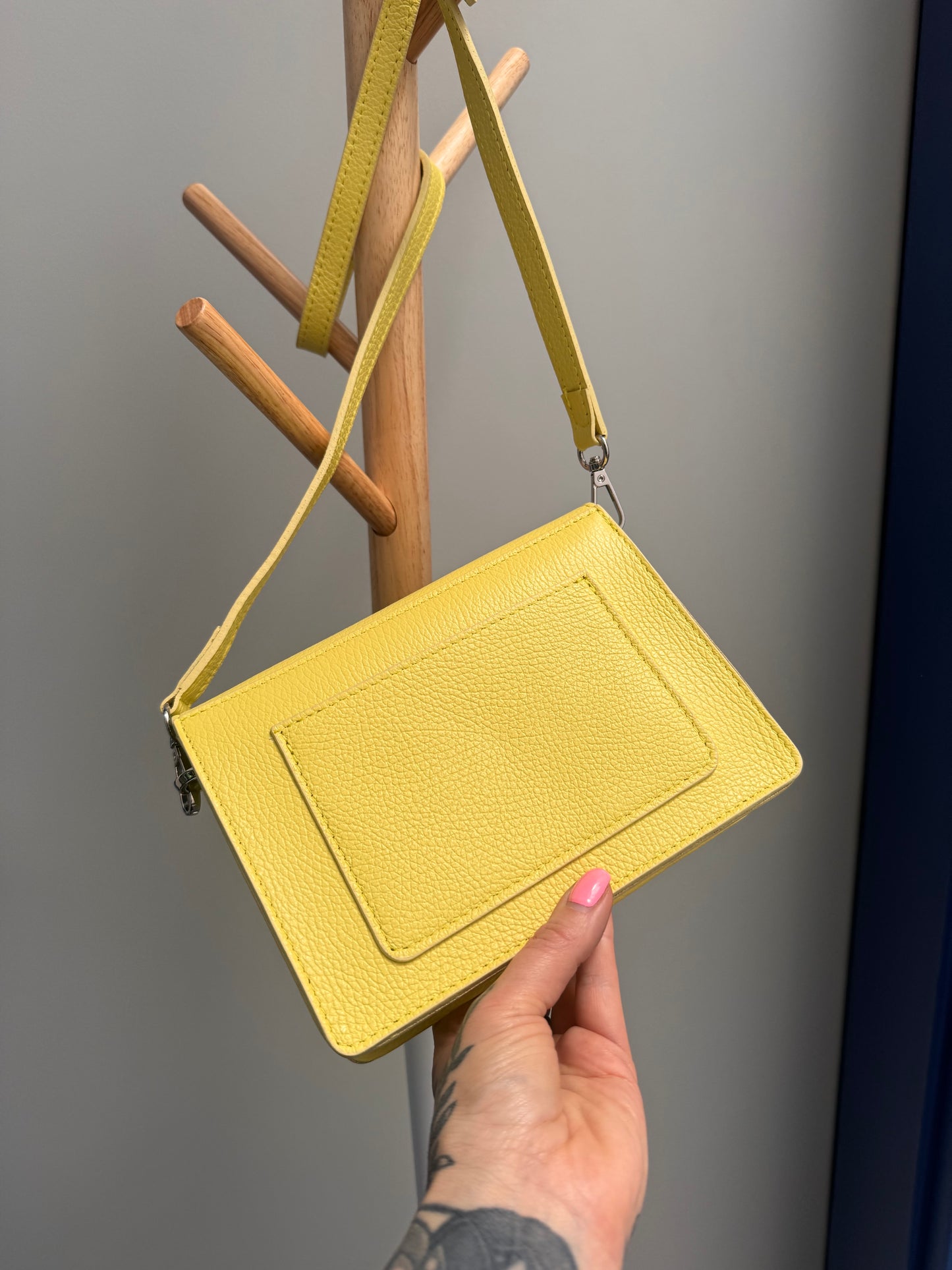 Small Crossbody // GELB