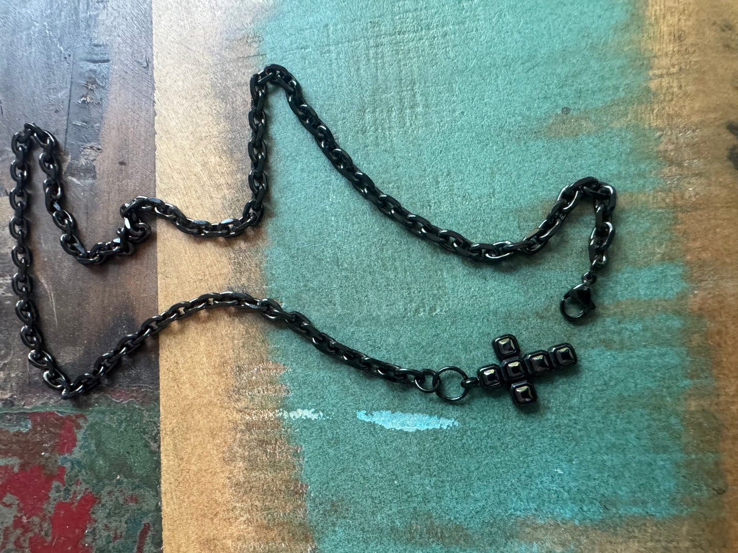 Kette // BLACK MADONNA