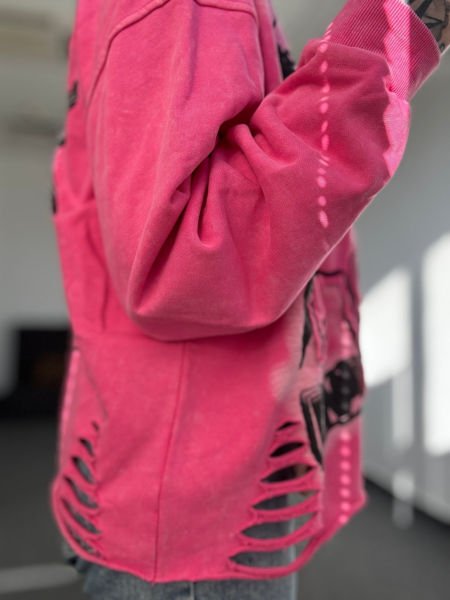 Sweater // PINK DUCK