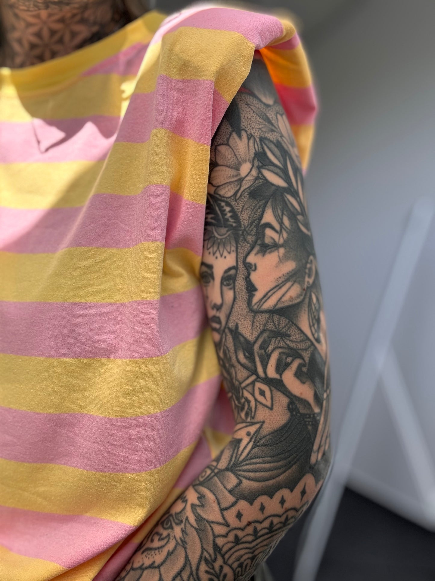 Shirt Schulterpolster // STRIPES GELB/ROSA