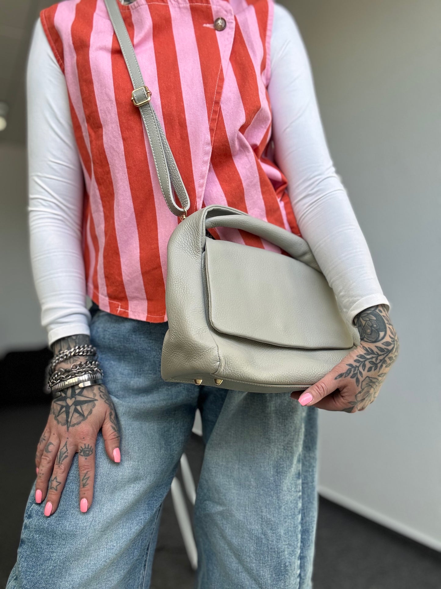 Crossbody Bag // GREY