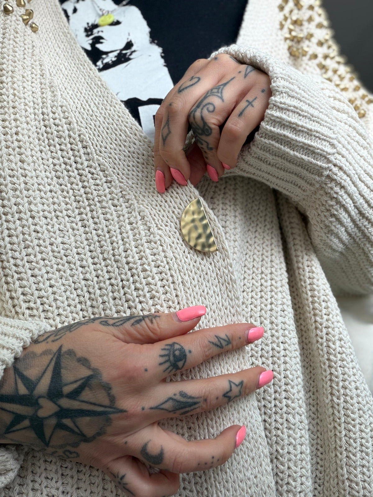 Oversize Strickjacke // Nieten