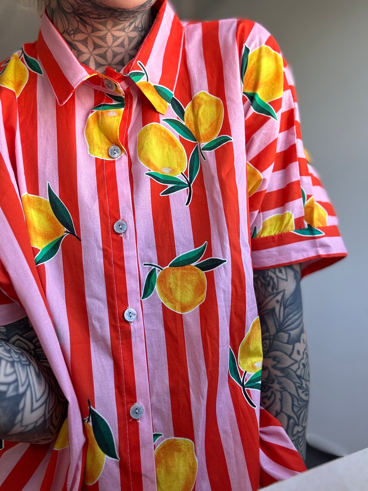 Oversize Bluse // LEMON